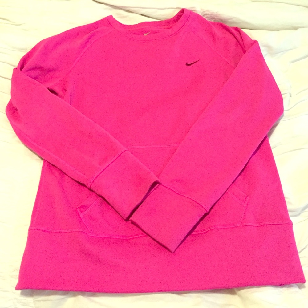 Nike therma fit hoodie, size medium.